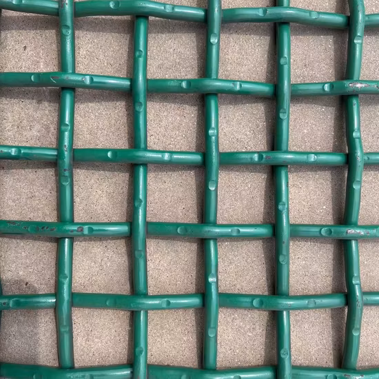 振動スクリーンクラッシャーメッシュ編まれた平織り強力な構造鉱山ふるい重い圧着ワイヤーメッシュ鉄鋼